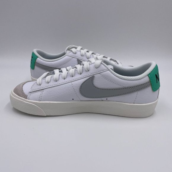 Nike Blazer Low ' 77 White / Grey Womens Shoes - Picture 2 of 8